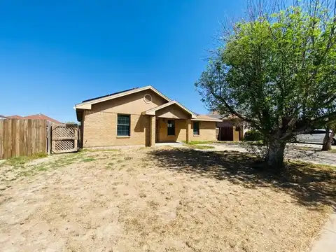 1629 Champion Cir., Eagle Pass, TX 78852
