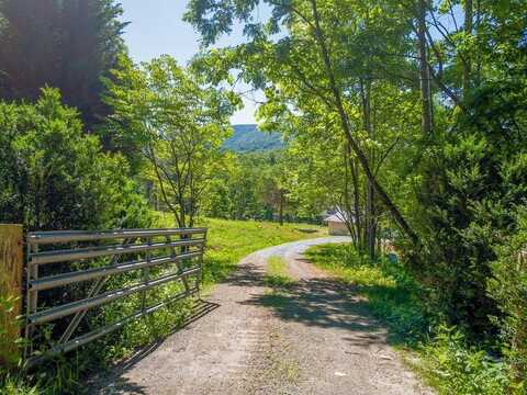 8125 Ellijay Road, Franklin, NC 28734