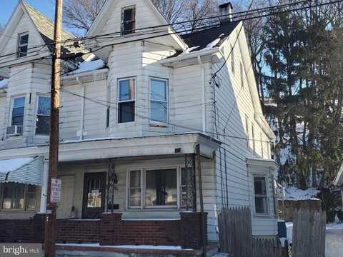 205 SCHUYLKILL AVENUE, TAMAQUA, PA 18252