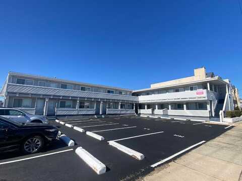 9105 Atlantic Ave, Margate City, NJ 08402
