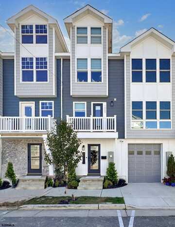 100-3 N Monroe Ave, Margate City, NJ 08402