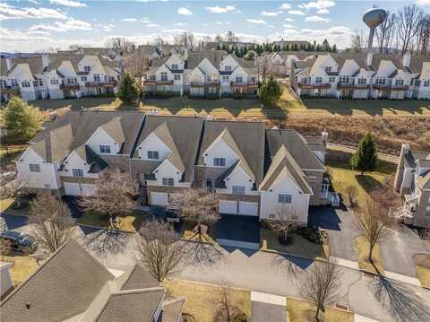 600 Quaker Ridge Terrace, Williamstown, PA 18042