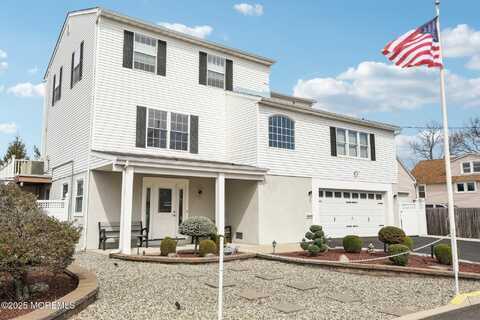 415 Lorillard Avenue, Union Beach, NJ 07735