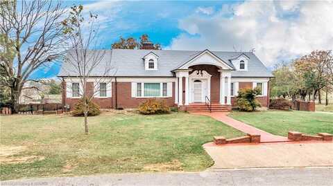8 Free Ferry HTS, Fort Smith, AR 72903