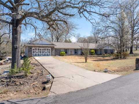 2702 Rambo CIR, Lavaca, AR 72941