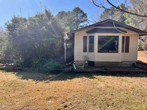 2103 Holt ST, Lavaca, AR 72941