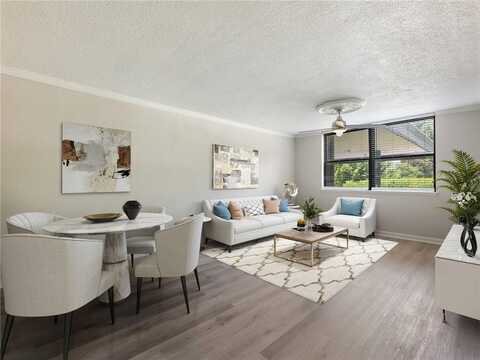 2965 Pharr Court South NW, Atlanta, GA 30305