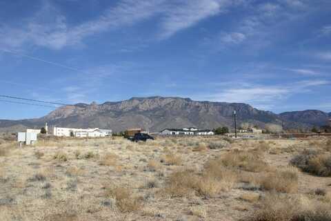 10510 San Bernardino Avenue NE, Albuquerque, NM 87122