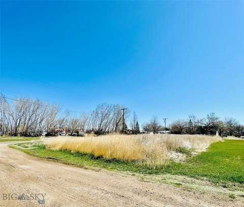 1301 Pennsylvania Street, Chinook, MT 59523