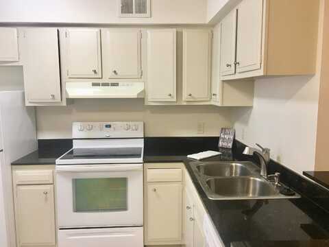 2100 College, Baton Rouge, LA 70808