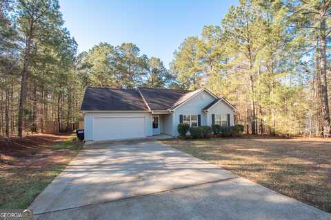 104 Park View, Grantville, GA 30220