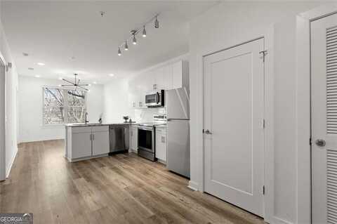 525 Parkway, Atlanta, GA 30354