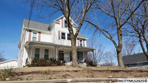 604 4th St NE, MASON CITY, IA 50401