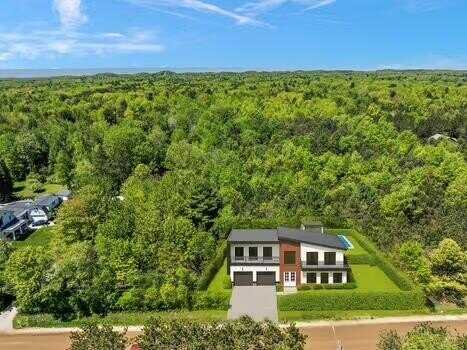 5525 Martin Road, Norton Shores, MI 49441