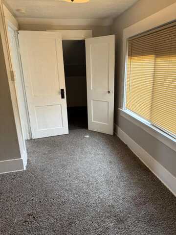 1309 Alvord Avenue, Flint, MI 48507