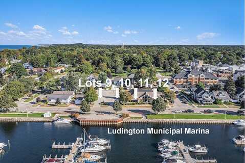 502 W Loomis, Ludington, MI 49431