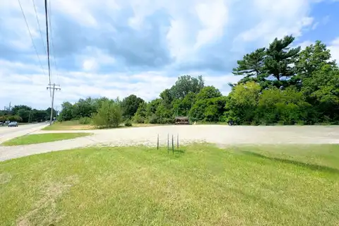 6561 Grand Haven Road, Norton Shores, MI 49441