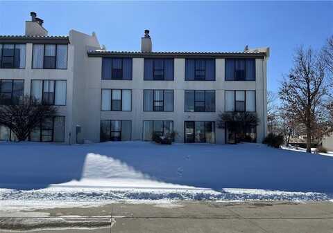 85 La Jolla Drive, Lake Ozark, MO 65049