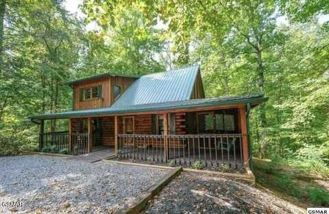 1011 Elm Circle, Sevierville, TN 37876