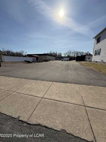 22 Dorrance Avenue, Wyoming, PA 18644