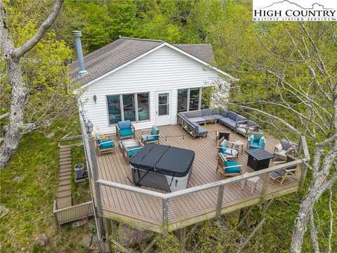 114 Spruce Hollow Road, Beech Mountain, NC 28604