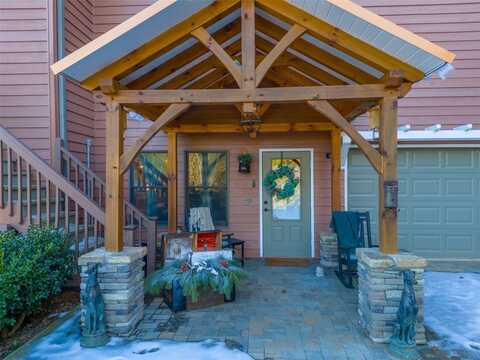 455 Red Oak Road, Franklin, NC 28734