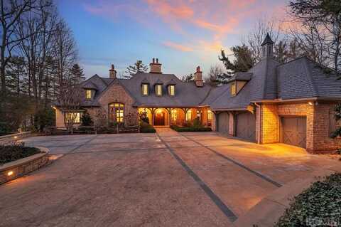 138 Indian Trace, Lake Toxaway, NC 28747
