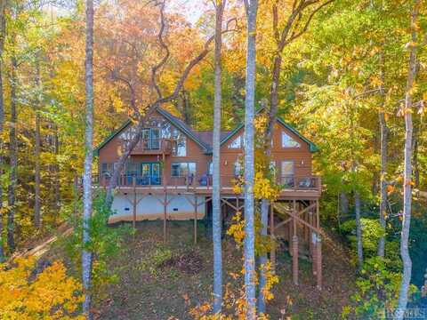 1230 Muskrat Valley Lane, Franklin, NC 28734