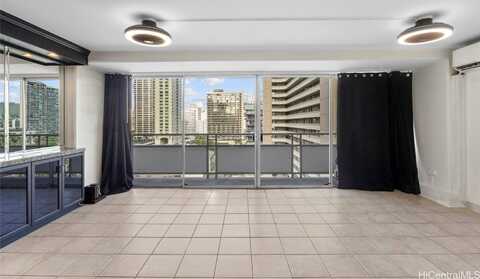 445 Kaiolu Street, Honolulu, HI 96815
