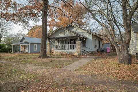 322 S Catalpa Street, Pittsburg, KS 66762