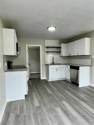 720 NE 111th Street, Kansas City, MO 64155