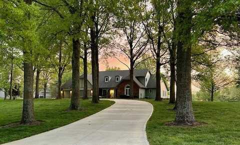 9701 Timber Meadows Drive, Lees Summit, MO 64086