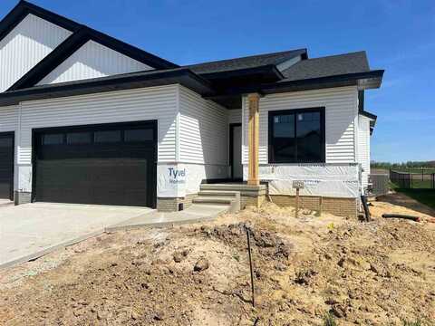 1242 Berkshire Ln, NorthLiberty, IA 52317
