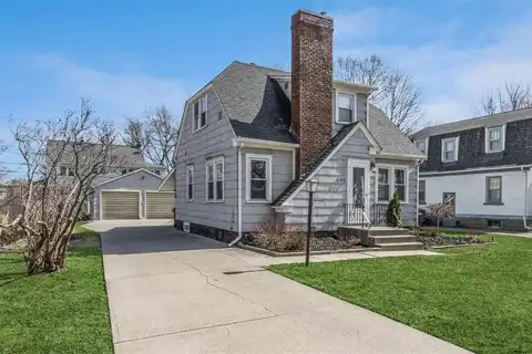 511 7th Ave, Coralville, IA 52241