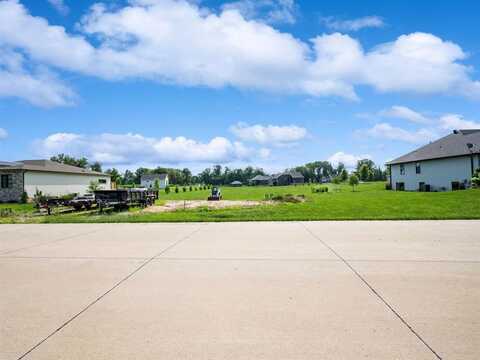 9350 Feather Ridge Way, CedarRapids, IA 52411
