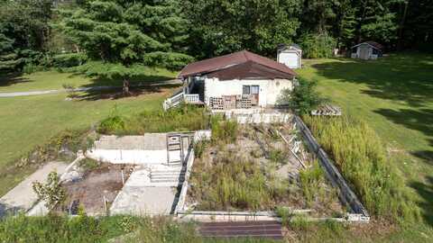 6500 Welch Lake Road, Grass Lake, MI 49240