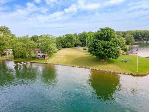 11139 Oakwood Drive, Jerome, MI 49249