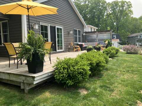 1853 Shady Lane, Brooklyn, MI 49230