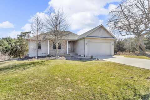 103 Cannes Drive, Brooklyn, MI 49230
