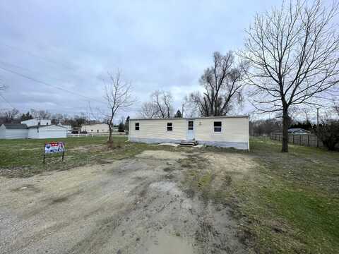 300 Parker Avenue, Cement City, MI 49233