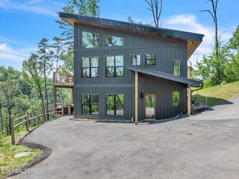 2216 Headrick Lead, Sevierville, TN 37862