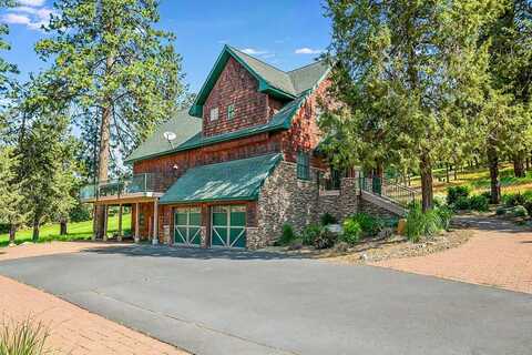 5850 Coopers Hawk Road, Klamath Falls, OR 97601