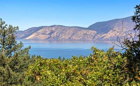 Osprey Lane, Klamath Falls, OR 97601
