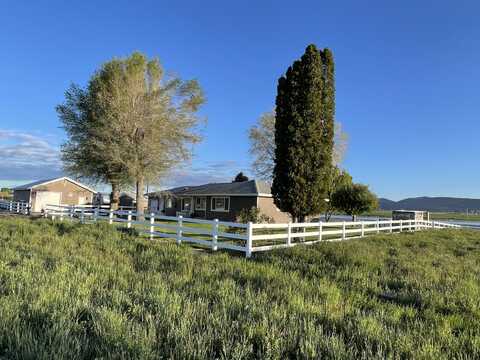 10773 Crystal Springs Road, Klamath Falls, OR 97603