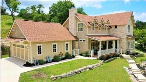 134 Thunder Rd, Kerrville, TX 78028