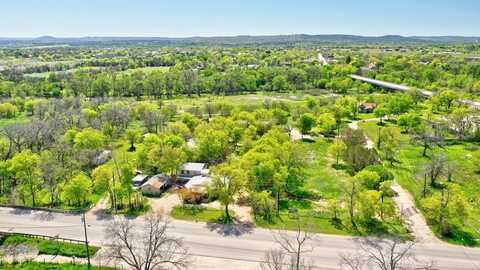 112 Stubblefield, Center Point, TX 78010
