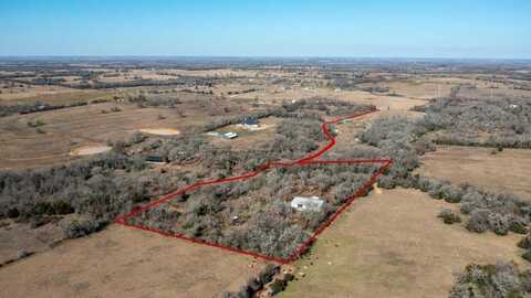 360 Perry LN, Thorndale, TX 76577
