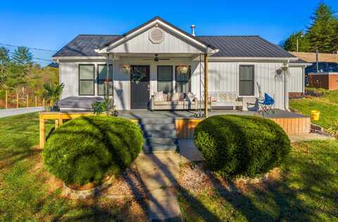522 Zion Hill Road, Sevierville, TN 37876