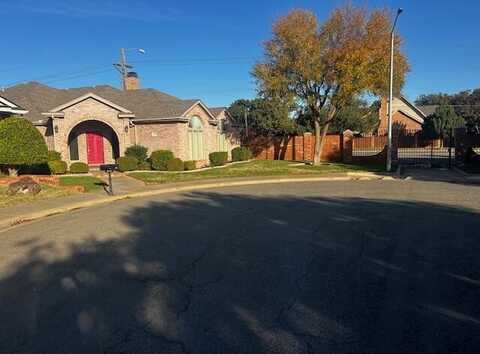 9802 Toledo Avenue, Lubbock, TX 79424