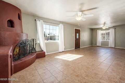 1924 La Jolla Avenue, Las Cruces, NM 88005